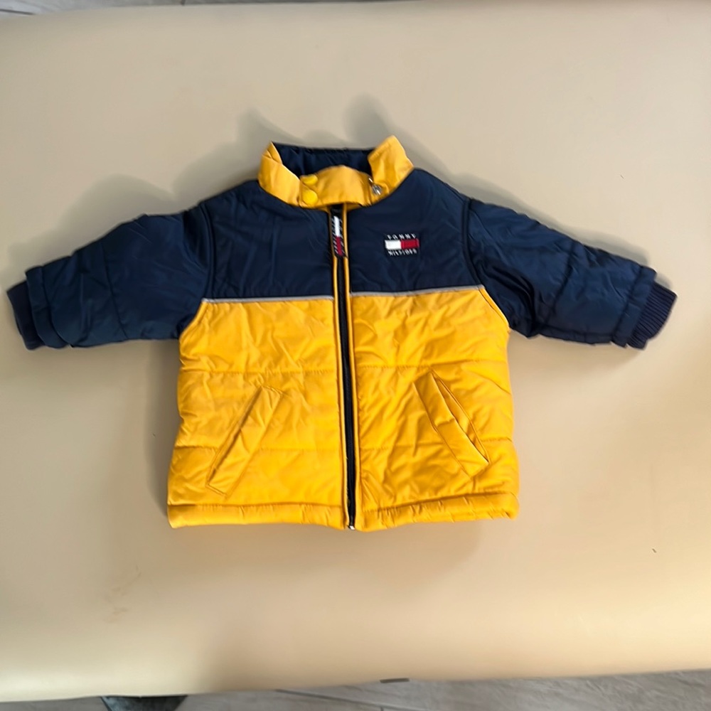 Boys vintage Tommy Hilfiger puffer jacket